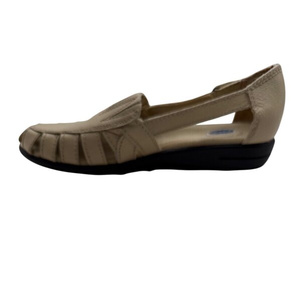 Dr. Scholl's Size 10 Leather Comfortable Beige Loafers Cut-Out Design Cushioned - Picture 12 of 13